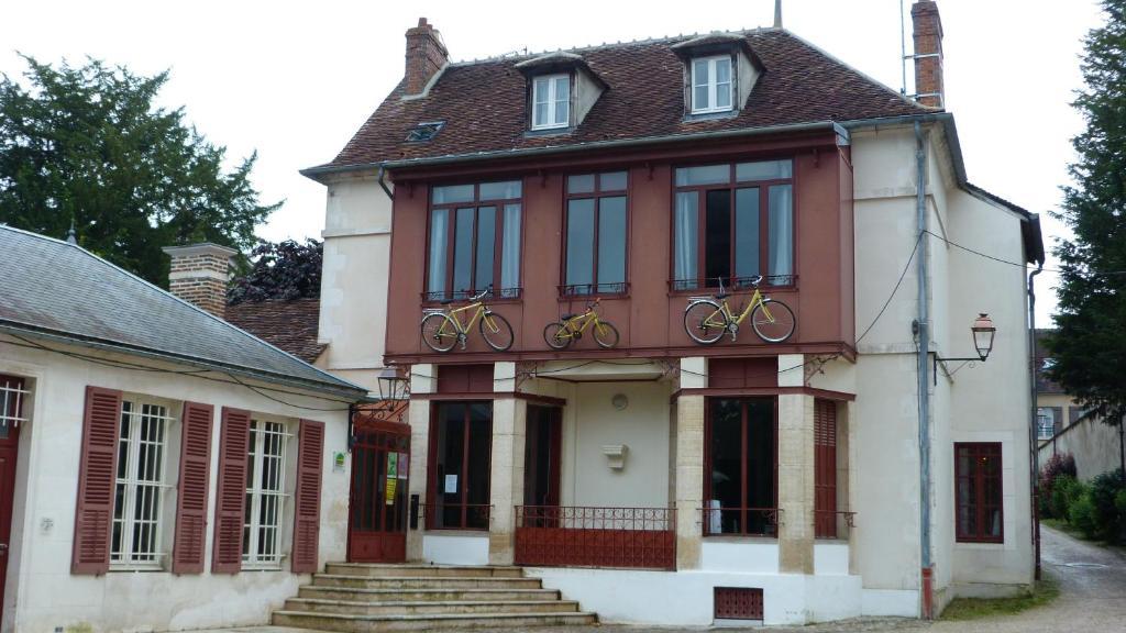 La Maison Des Randonneurs Auxerre Exterior foto